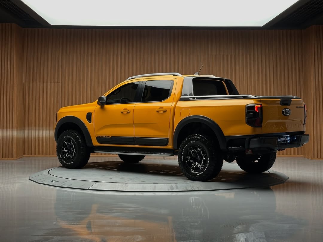 
								Ford Ranger 4×4 Wildtrak full									