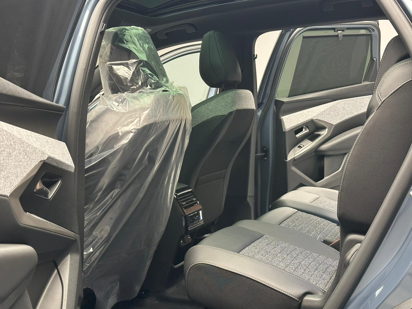 
								Peugeot E-5008 Allure Cam Tavanlı full									