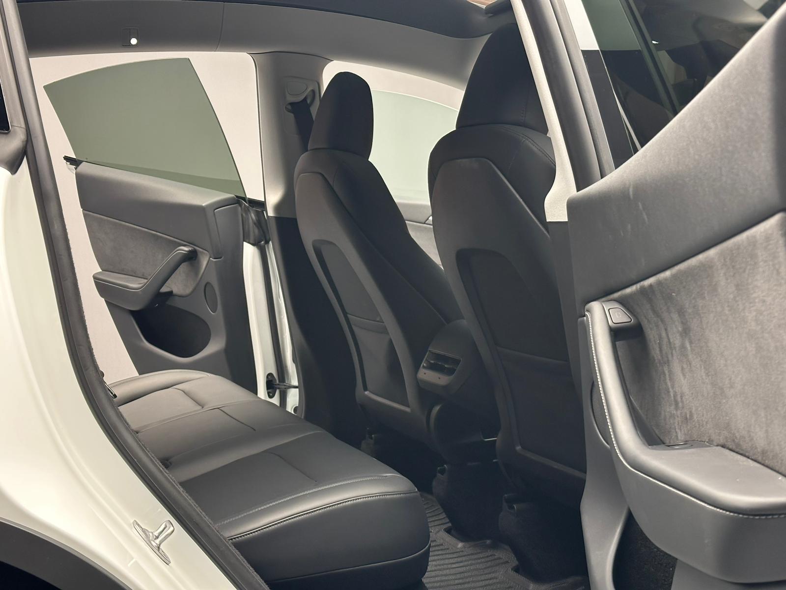 
								2023 TESLA LONG RANGE 4 WD 514 HP full									